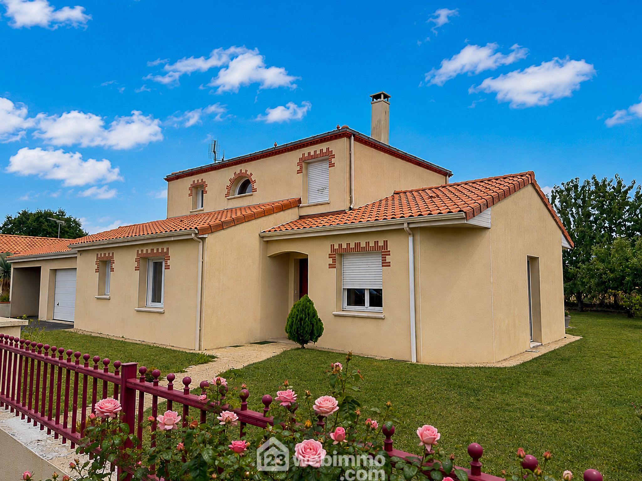 Maison 5 pièces 130 m² · à Loublande · 130 m² · 259 800 €