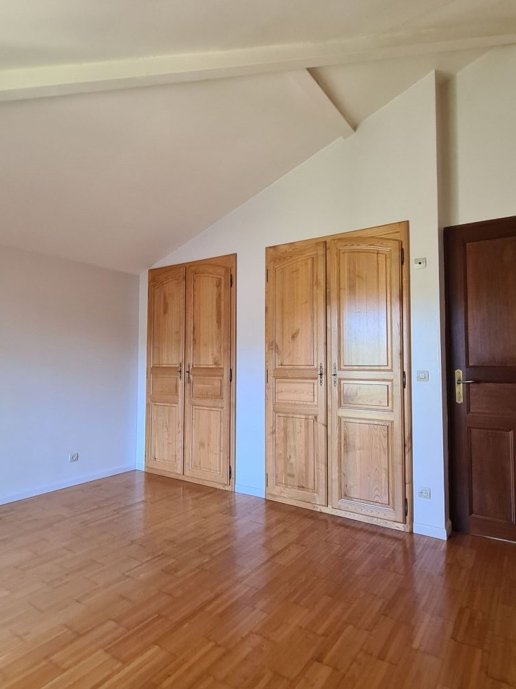 Photo 26 - Idron 64320 à Idron