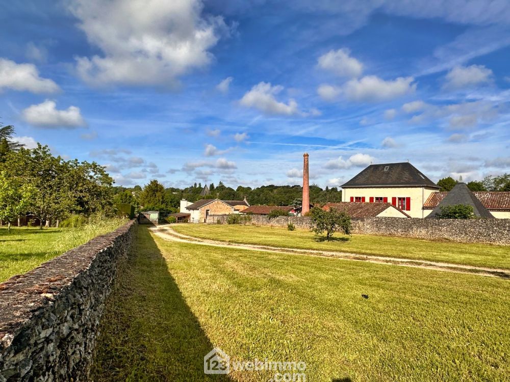 Photo 2 - Valence-en-Poitou 86700 à Valence-en-Poitou