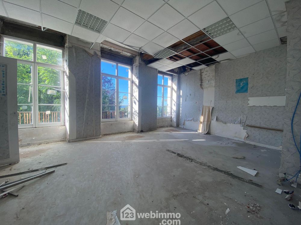 Photo 8 - Laon 02000 à Laon