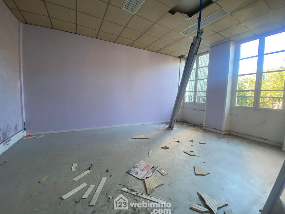 Photo 7 - Laon 02000 à Laon