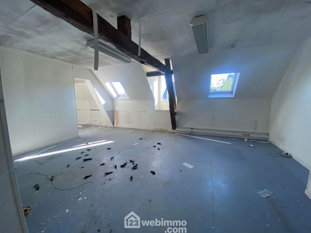 Photo 12 - Laon 02000 à Laon