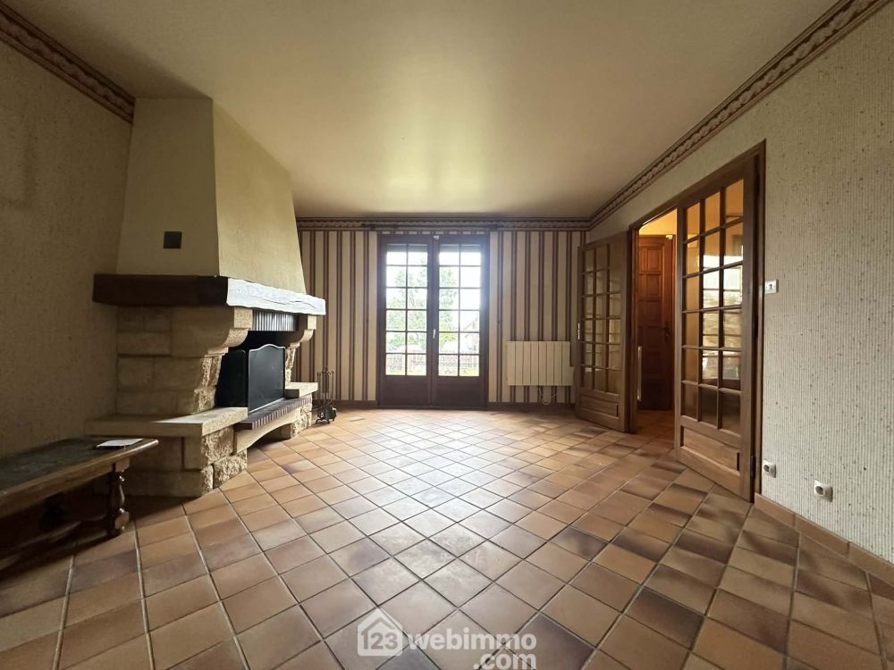 Photo 4 - Laon 02000 à Laon