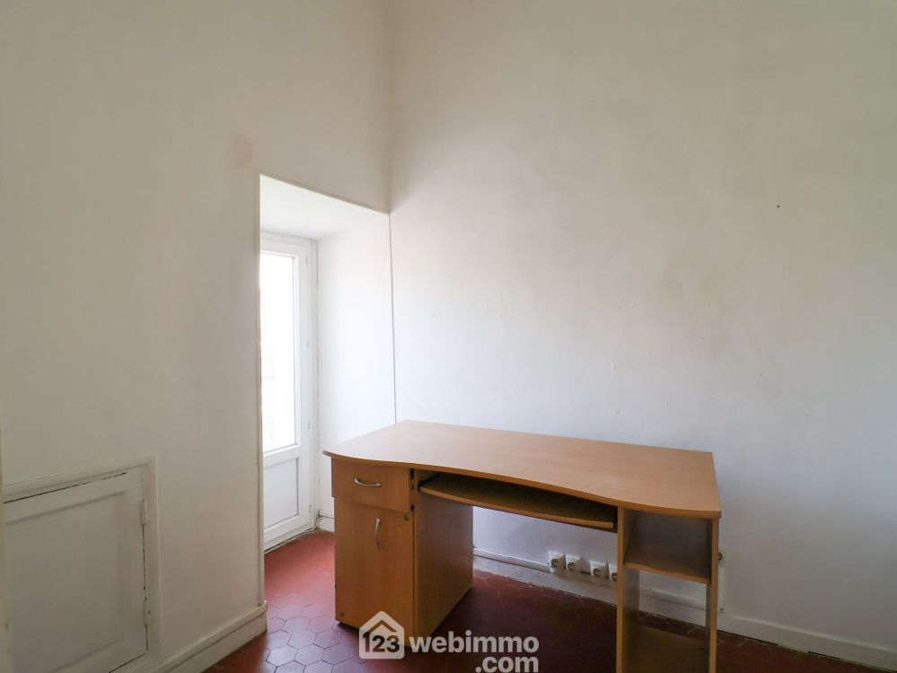 Photo 10 - Marseille 13008 à Marseille