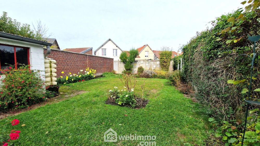 Photo 2 - Laon 02000 à Laon