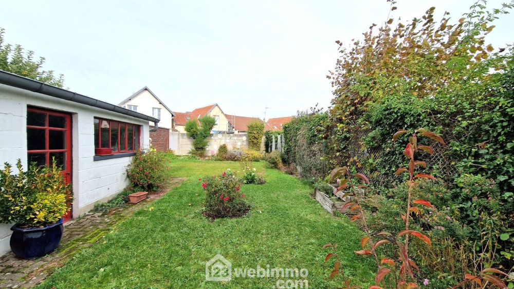 Photo 24 - Laon 02000 à Laon