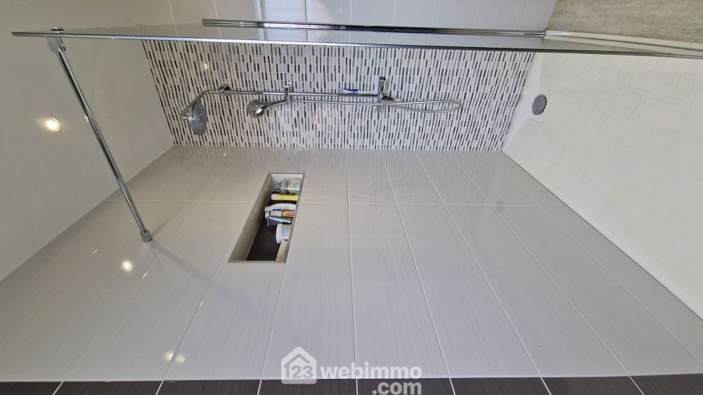 Photo 12 - Laon 02000 à Laon