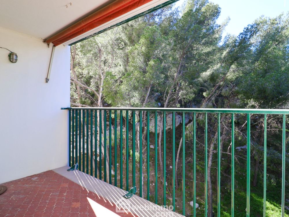 Photo 2 - Marseille 13008 à Marseille