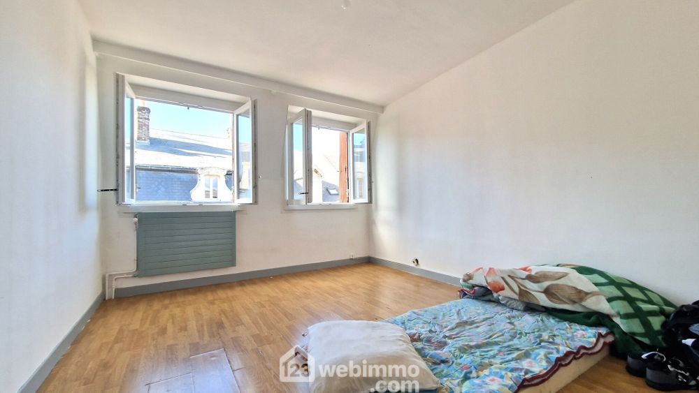 Photo 10 - Laon 02000 à Laon