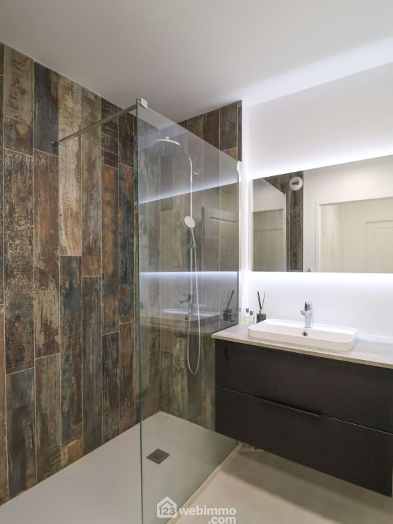 Photo 13 - Marseille 13009 à Marseille