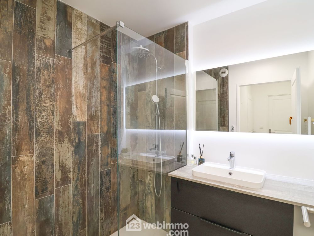 Photo 12 - Marseille 13009 à Marseille