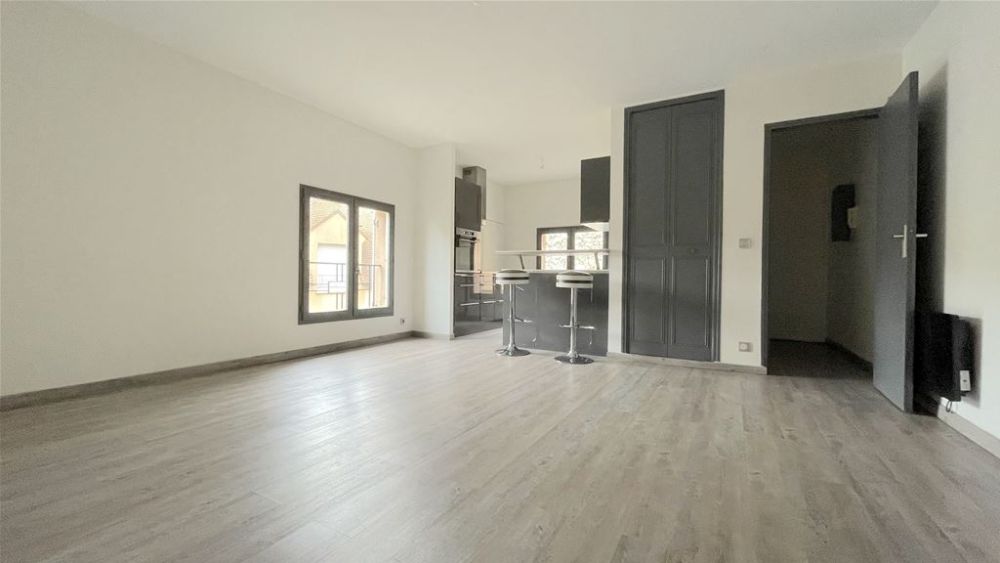 Photo 3 - Périgny 94520 à Périgny