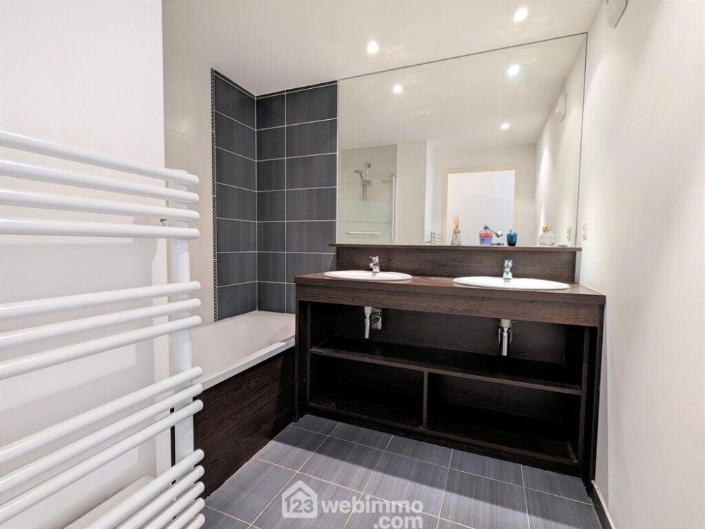 Photo 10 - Angers 49000 à Angers