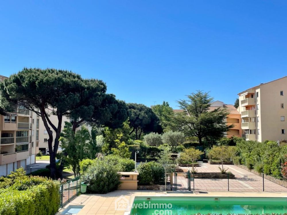 Photo 3 - Sainte-Maxime 83120 à Sainte-Maxime