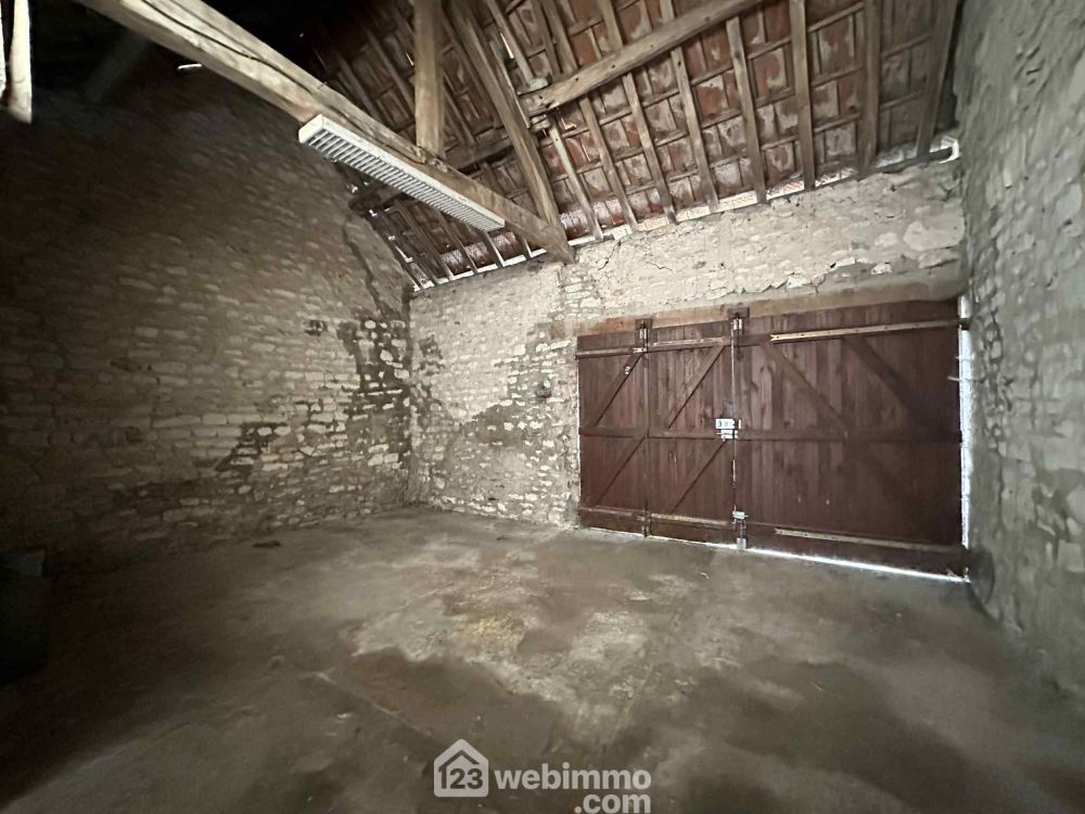 Photo 17 - Sissonne 02150 à Sissonne