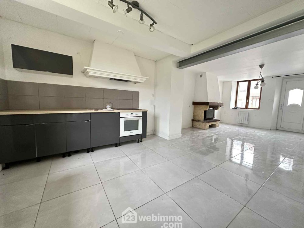 Photo 3 - Sissonne 02150 à Sissonne