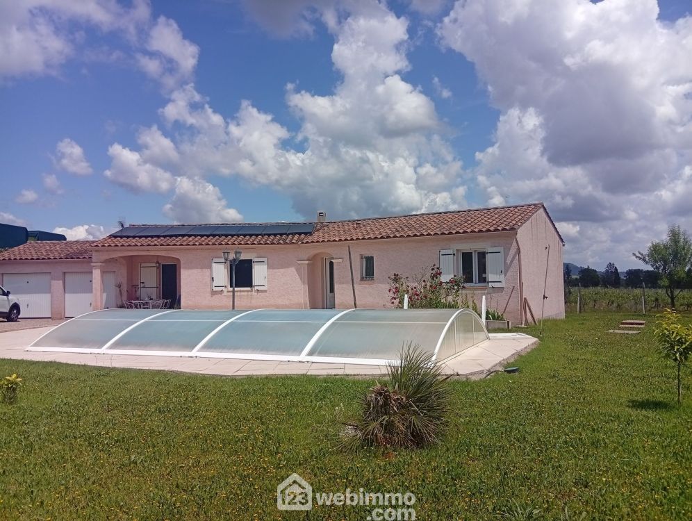 Photo 1 - Le Luc 83340 à Le Luc