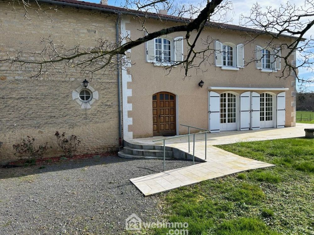 Photo 2 - Chasseneuil-du-Poitou 86360 à Chasseneuil-du-Poitou