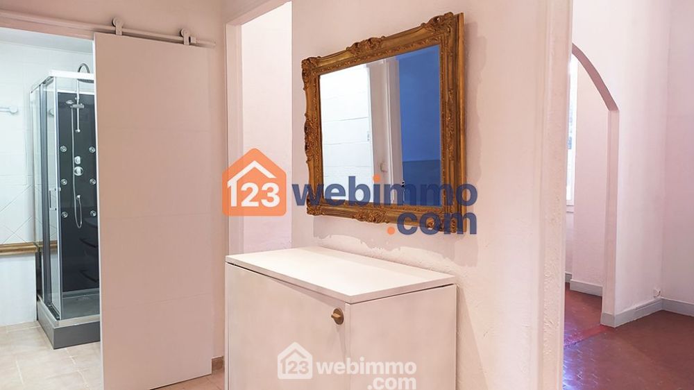 Photo 1 - Port-Saint-Louis-du-Rhône 13230 à Port-Saint-Louis-du-Rhône