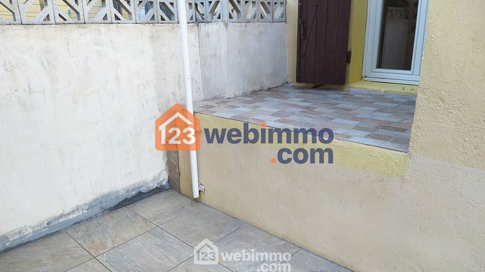 Photo 18 - Port-Saint-Louis-du-Rhône 13230 à Port-Saint-Louis-du-Rhône