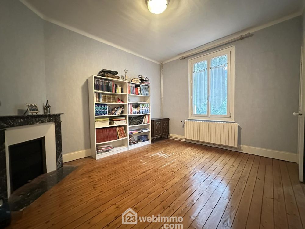 Photo 14 - Laon 02000 à Laon