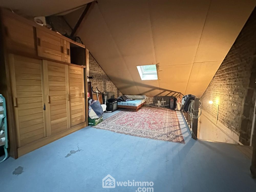 Photo 18 - Laon 02000 à Laon