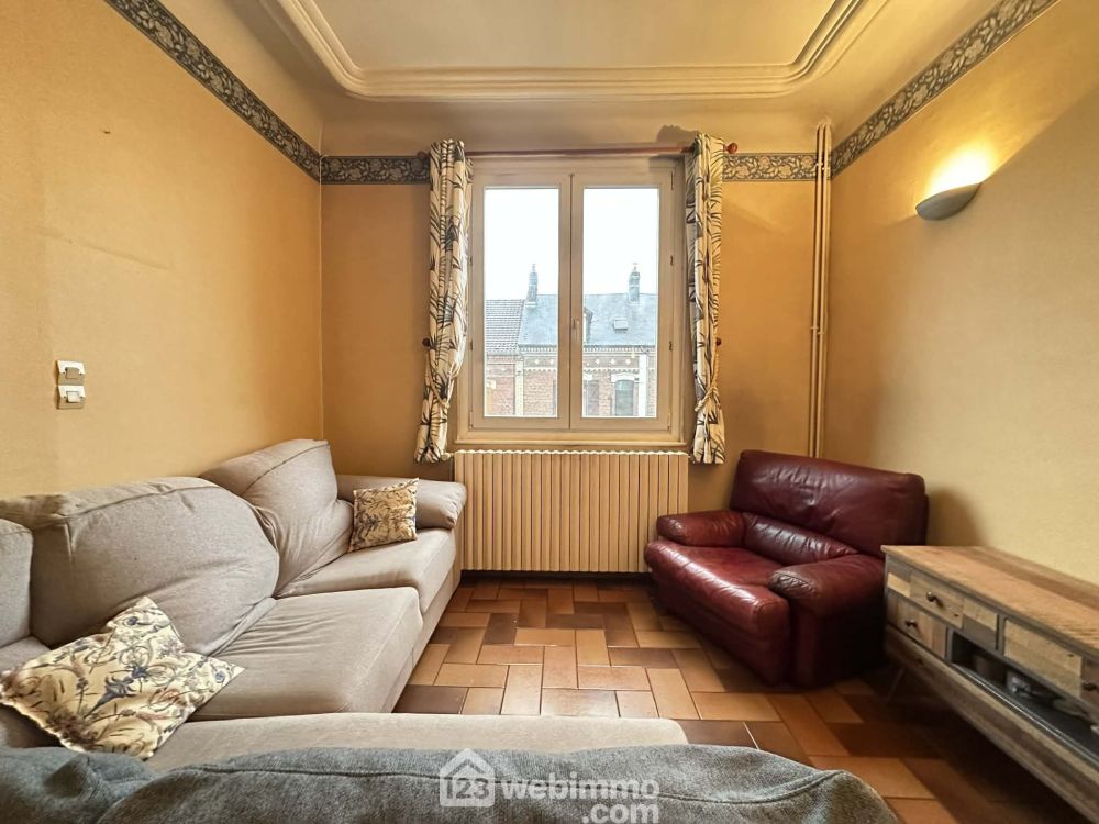 Photo 6 - Laon 02000 à Laon