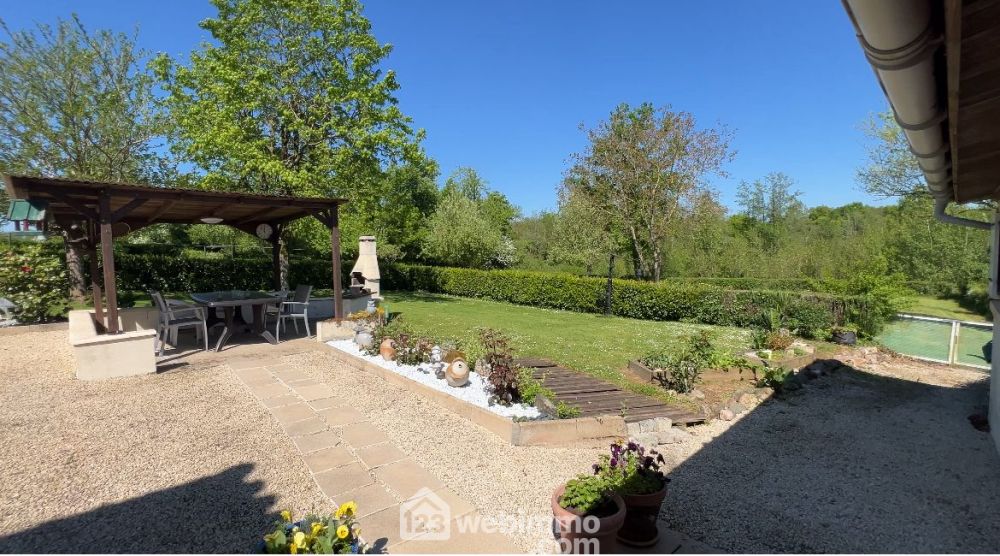 Photo 35 - Saint-Pardoux-Soutiers 79310 à Saint-Pardoux-Soutiers