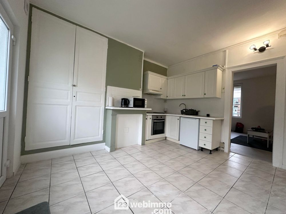 Photo 5 - Laon 02000 à Laon