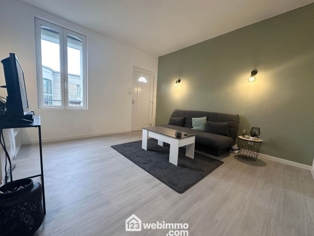 Photo 3 - Laon 02000 à Laon