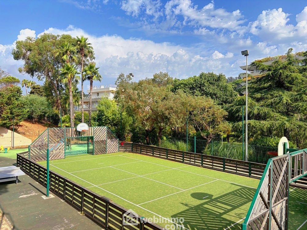 Photo 13 - Cannes 06400 à Cannes