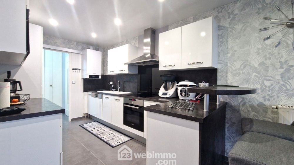 Photo 10 - Laon 02000 à Laon