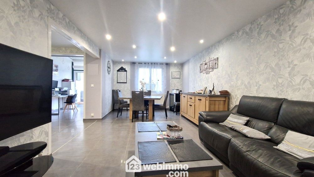 Photo 4 - Laon 02000 à Laon