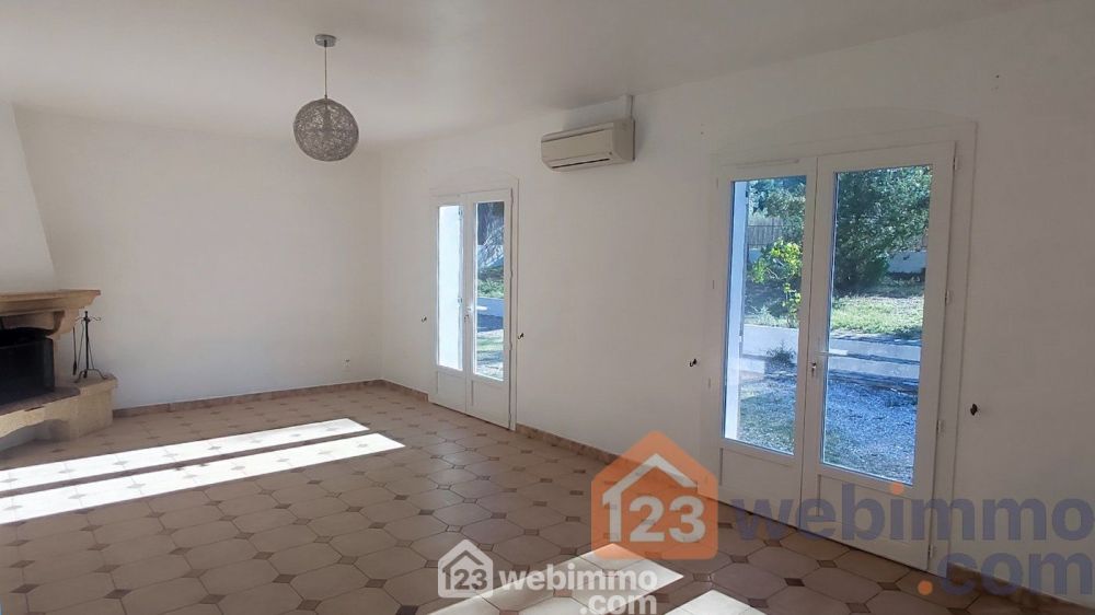 Photo 7 - Lambesc 13410 à Lambesc