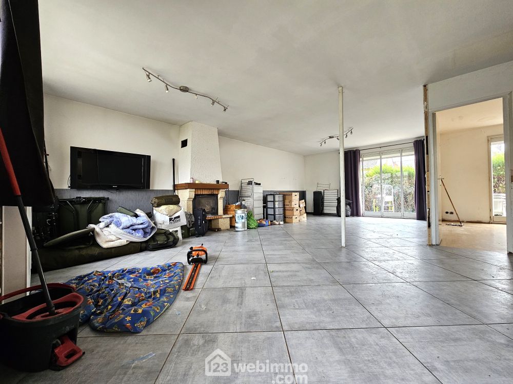 Photo 4 - Laon 02000 à Laon