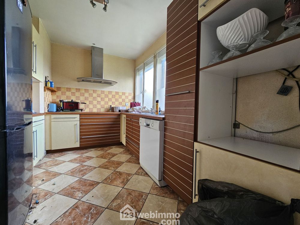 Photo 9 - Laon 02000 à Laon