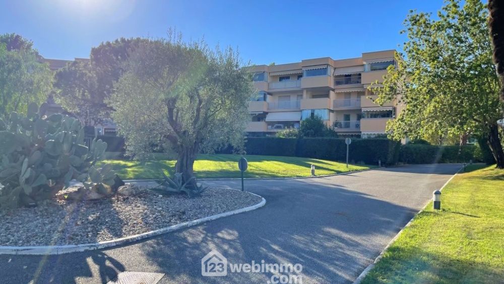 Photo 2 - Mandelieu-la-Napoule 06210 à Mandelieu-la-Napoule