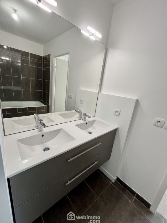 Photo 11 - Bordeaux 33300 à Bordeaux