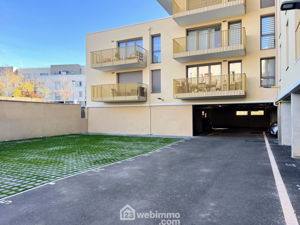 Photo 11 - Angers 49100 à Angers