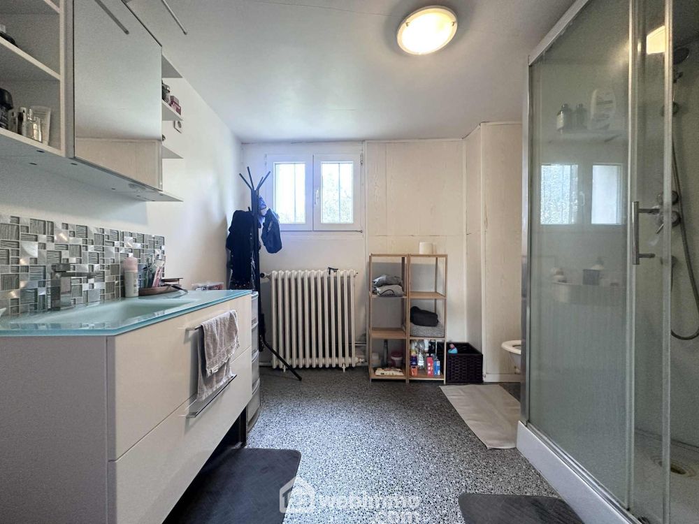 Photo 22 - Laon 02000 à Laon