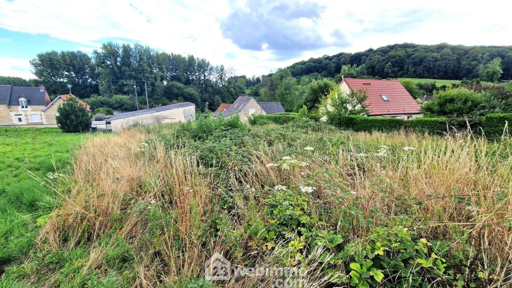 Photo 3 - Suzy 02320 à Suzy