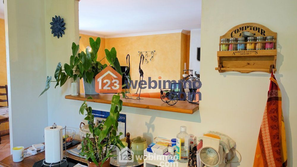 Photo 8 - Salon-de-Provence 13300 à Salon-de-Provence