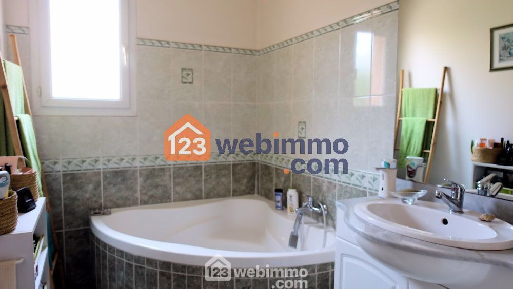 Photo 12 - Salon-de-Provence 13300 à Salon-de-Provence