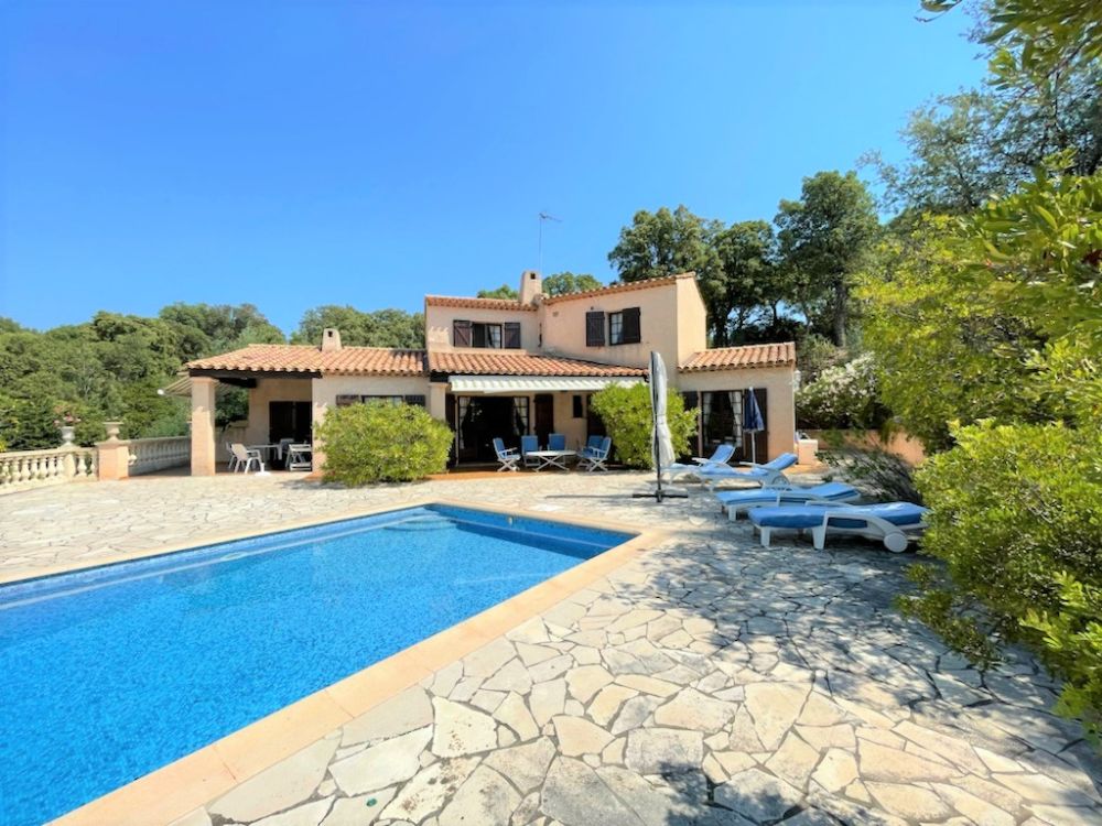 Photo 2 - Sainte-Maxime 83120 à Sainte-Maxime