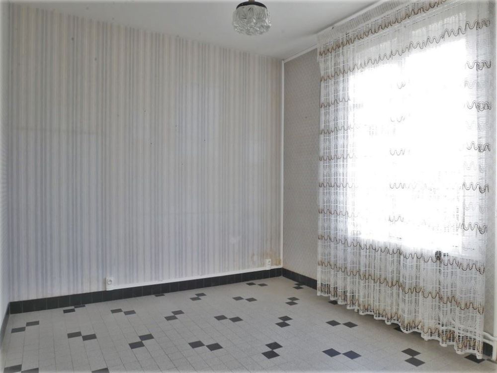 Photo 5 - Cholet 49300 à Cholet