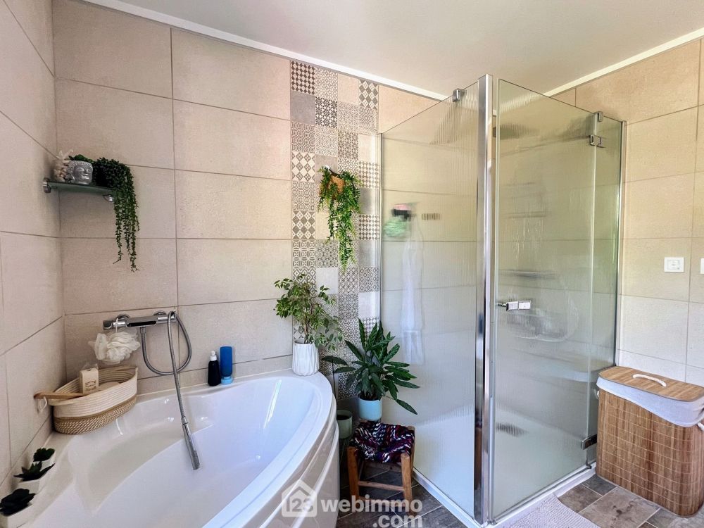 Photo 8 - Montreuil-Juigné 49460 à Montreuil-Juigné