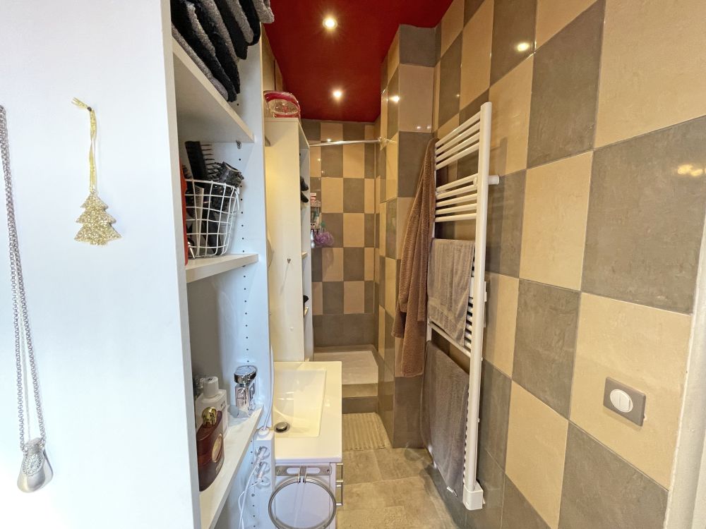 Photo 12 - Sorgues 84700 à Sorgues