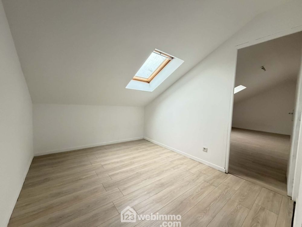 Photo 11 - Laon 02000 à Laon