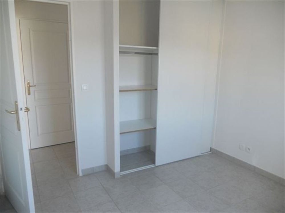 Photo 4 - Le Luc 83340 à Le Luc