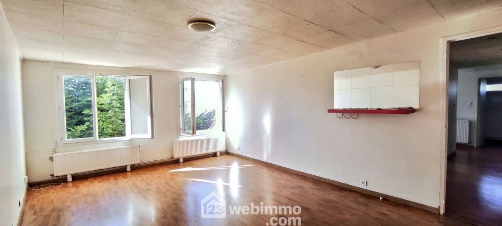 Photo 2 - Louviers 27400 à Louviers